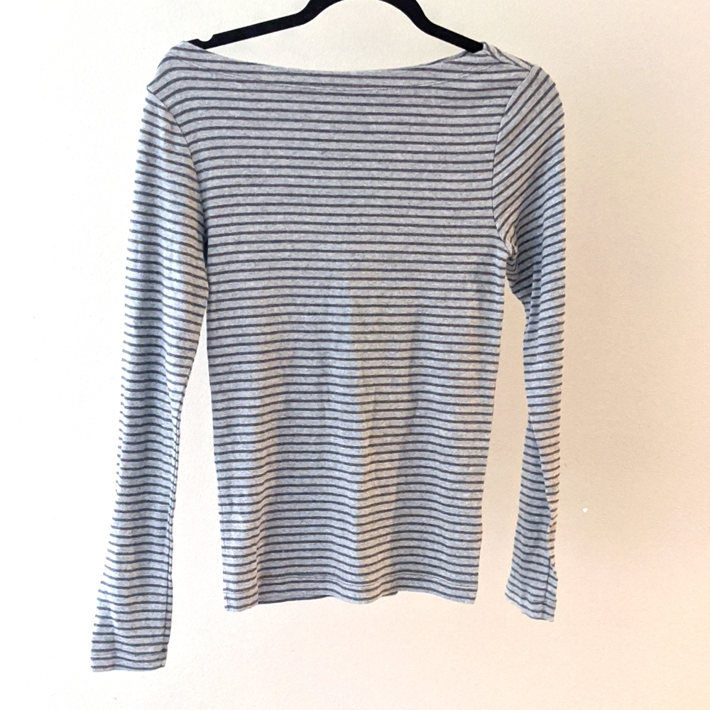 Gap, Small, Gray striped, high neck, long sleeve tee